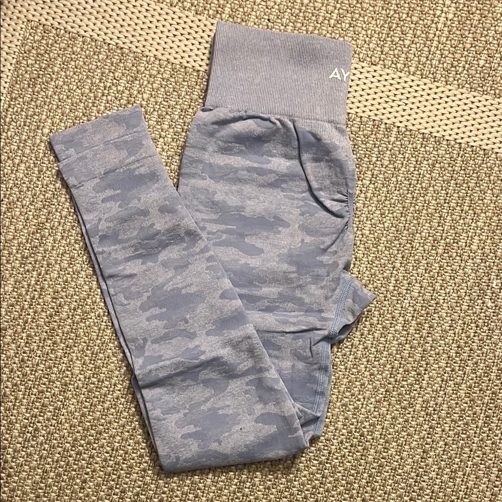 Camouflage Leggings - Gray